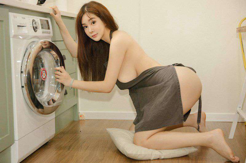 玉女裙下的秘密