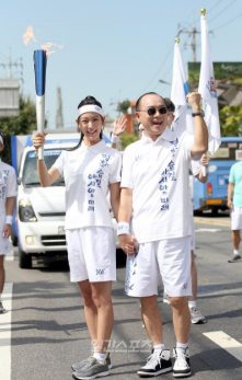 亚洲第一美女克拉拉宣布结婚，曾经在活动现场侧漏巨乳！