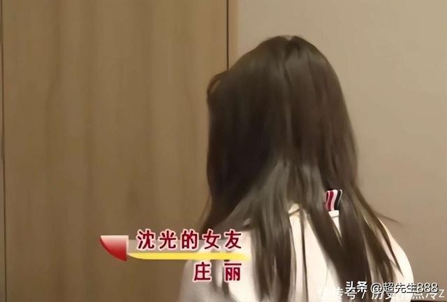 海航空姐被曝出轨成瘾,未婚夫放出大量不雅照,最终两败俱伤