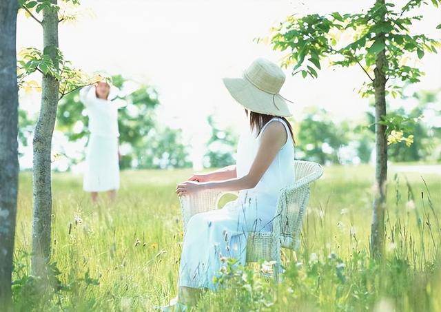 上海美女“上瘾性”行为被曝光,撕开了人性中真实的欲望