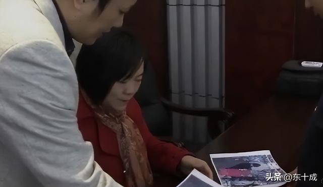 男子经不住黄色录像带的诱惑在大学校园相继强暴两名女生
