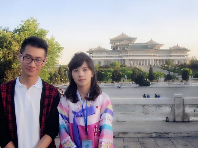 网友前往朝鲜旅行,旅途中遇到的朝鲜美女