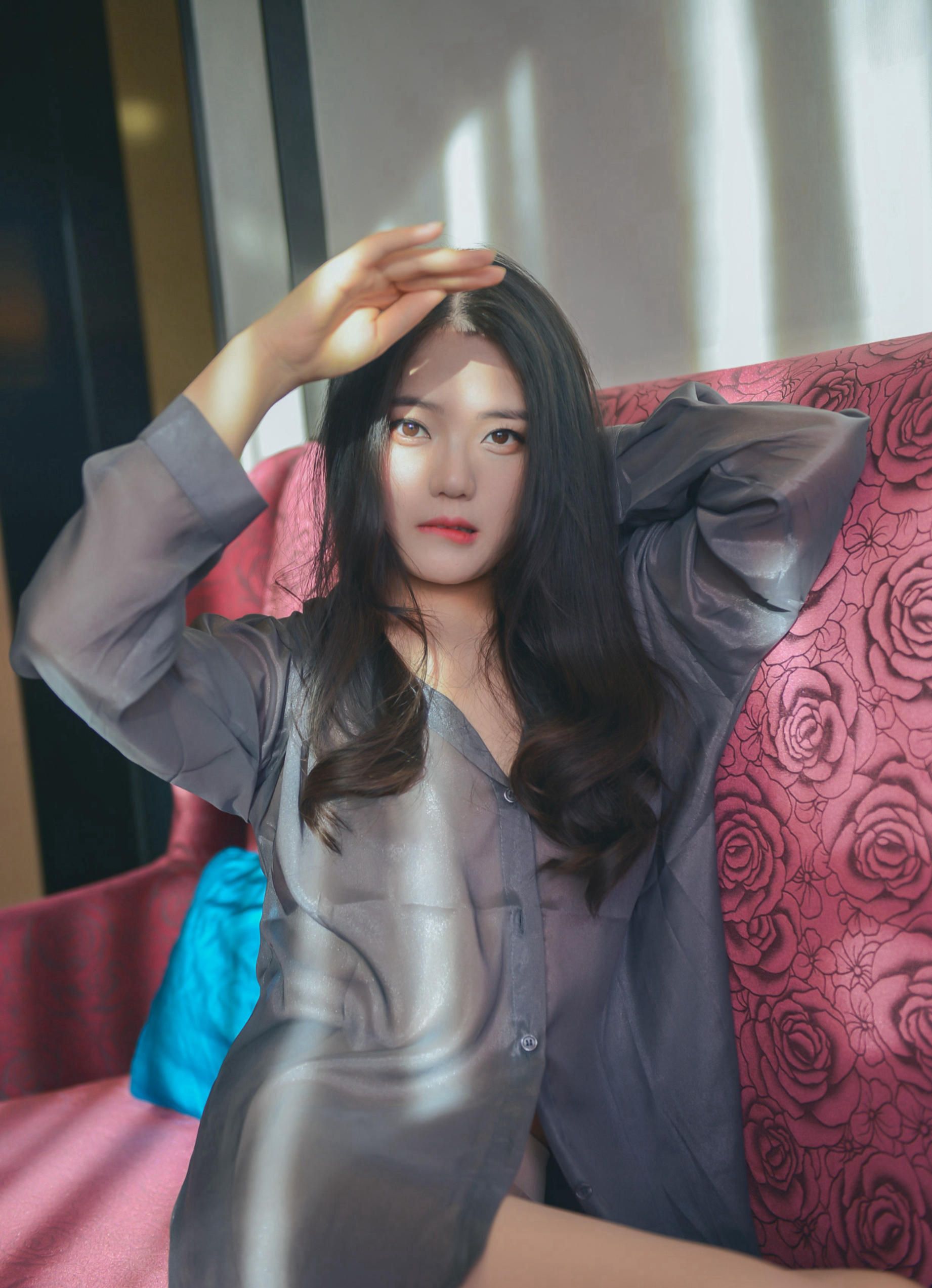 清纯妹子滑润美腿