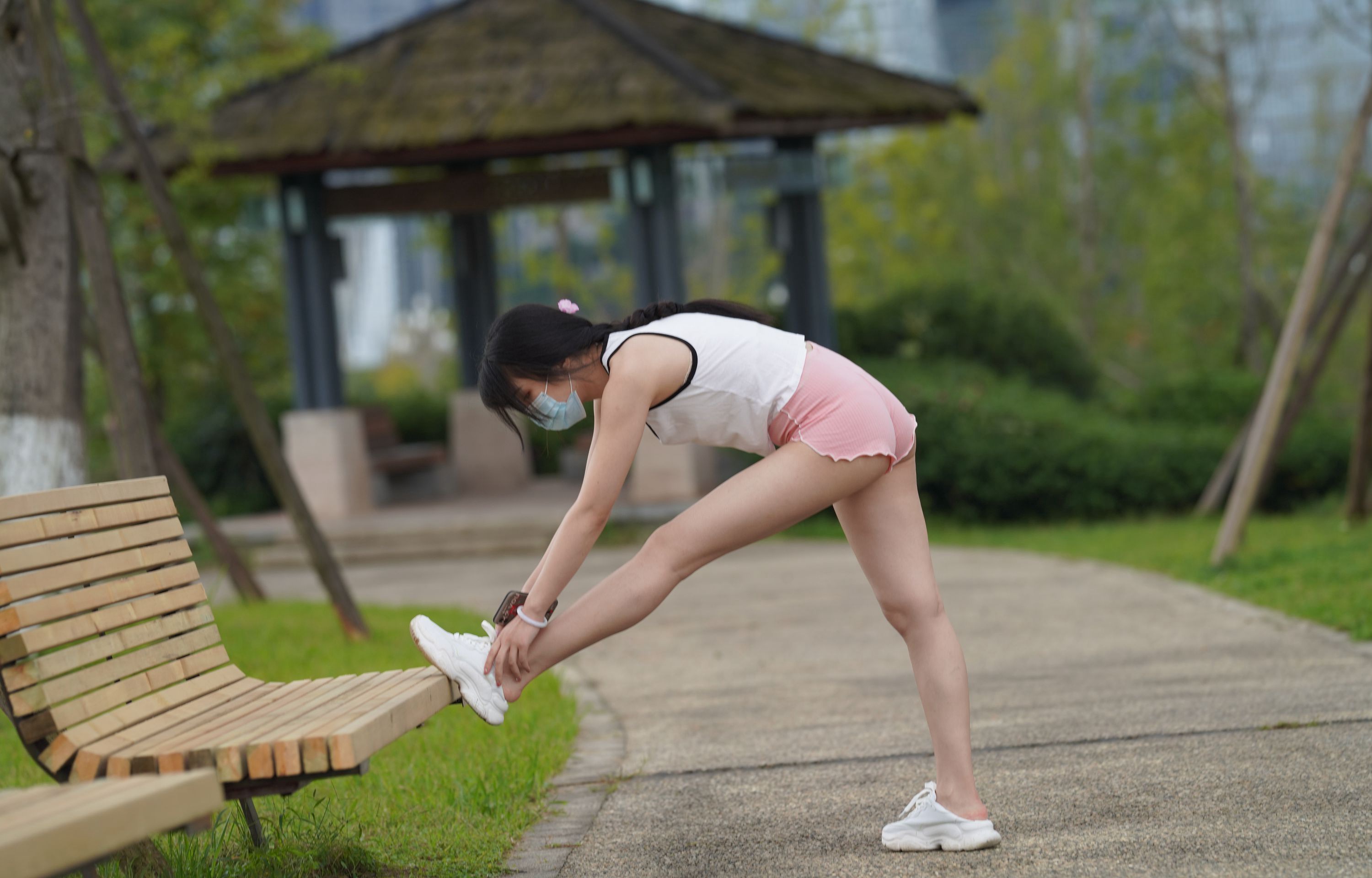 爬取瑜伽裤美腿丝袜合集