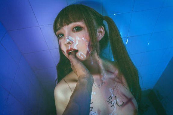 姦淫被绑在床上的妈-【2024年3月小说更新】