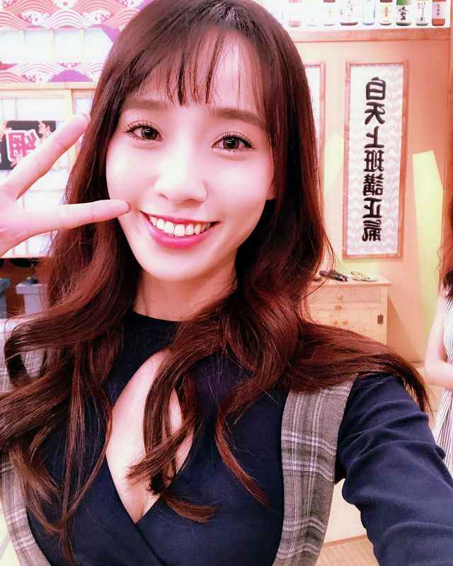 我上了房东16岁的女儿-【2024年5月更新】