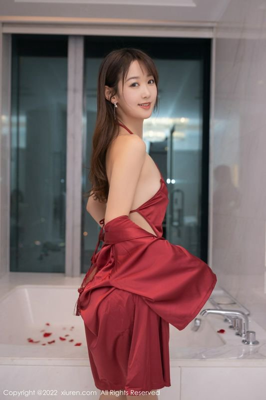 沦为学生父子玩物的美女教师-【2024年5月更新】
