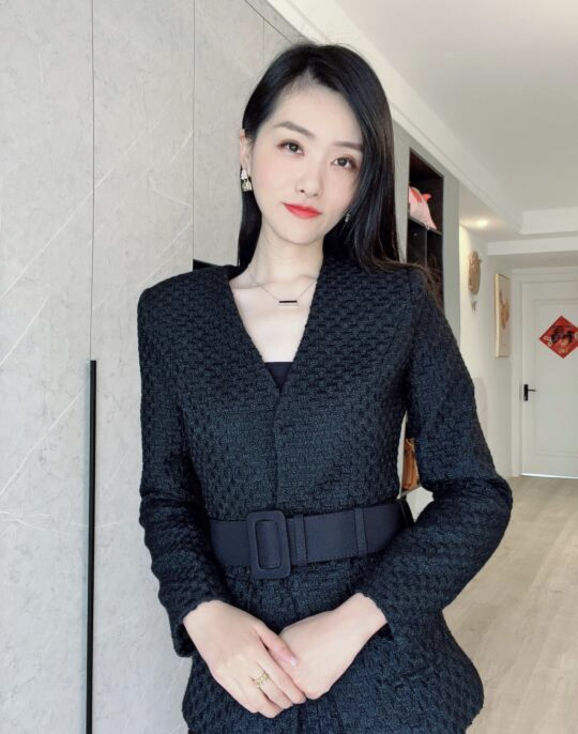 爱死女神这双大长腿了 高挑气质女神极品尤物 丝袜制服性爱 视觉享受