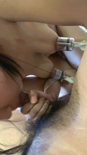 极品大奶露脸母狗人妻反差婊【怡怡】私拍~淫乱生活线下约粉丝3P露出SM调教完整版