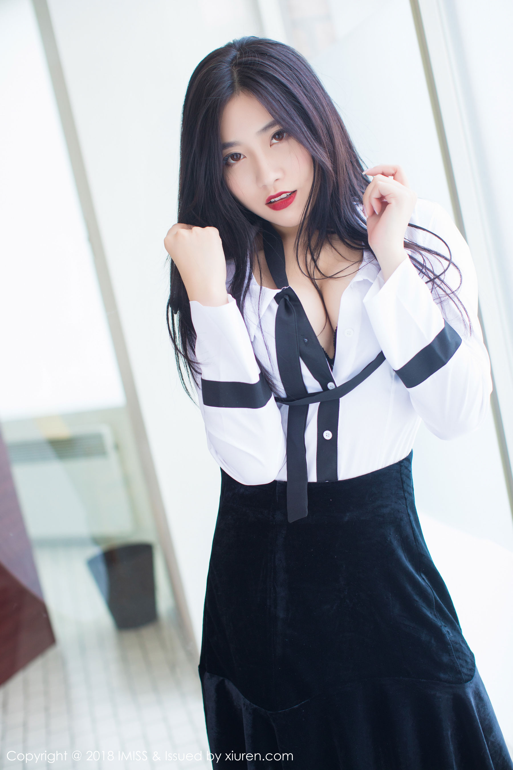 许诺Sabrina-极致美到窒息的美腿诱惑